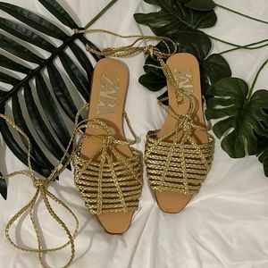 Zara, used once, cute and comfortable